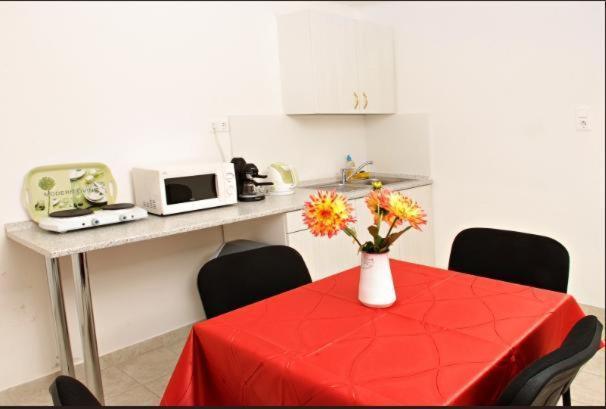 Liszt Apartman Pecs Ruang foto