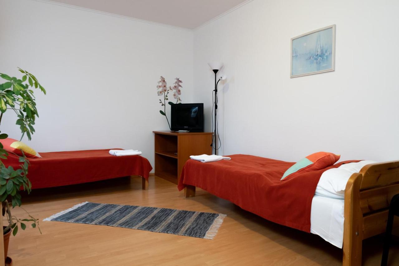 Liszt Apartman Pecs Bagian luar foto